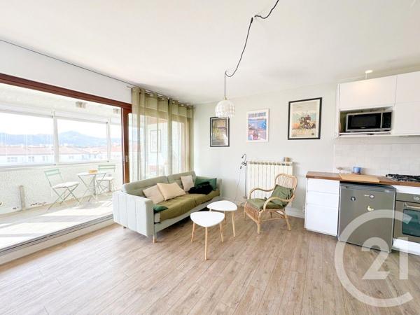 Appartement F2 à vendre  2 pièces - 34 m 2   HENDAYE  - 64