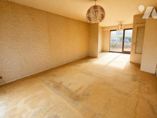 PLOUZANÉ - Maison 95m² - 3 chambres - terrain 370m²