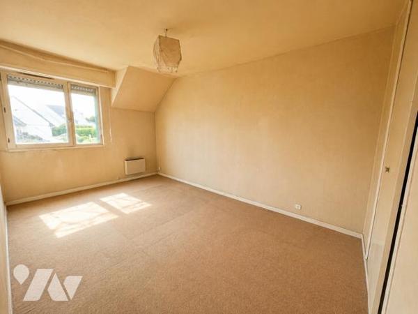 PLOUZANÉ - Maison 95m² - 3 chambres - terrain 370m²