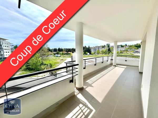 Appartement à louer 3 pièces 69.88m² Voiron (38500)