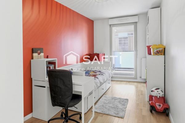 Appartement familial 4 chambres avec terrasse 34 m² – Colombes