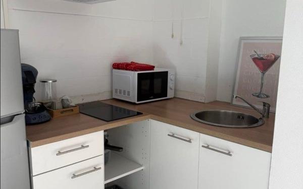 Appartement à louer    1 pièce •  Nîmes