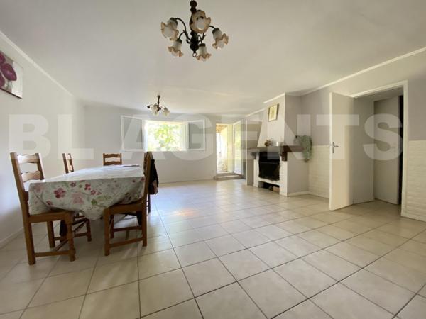 ✨Maison Familiale aux Portes de Blaye, 128 m², Jardin Clos et Garage✨