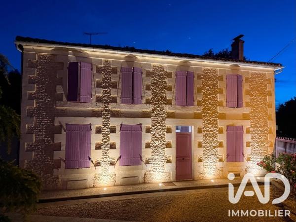 Maison à vendre 8 pièces 214 m² Gensac-la-Pallue