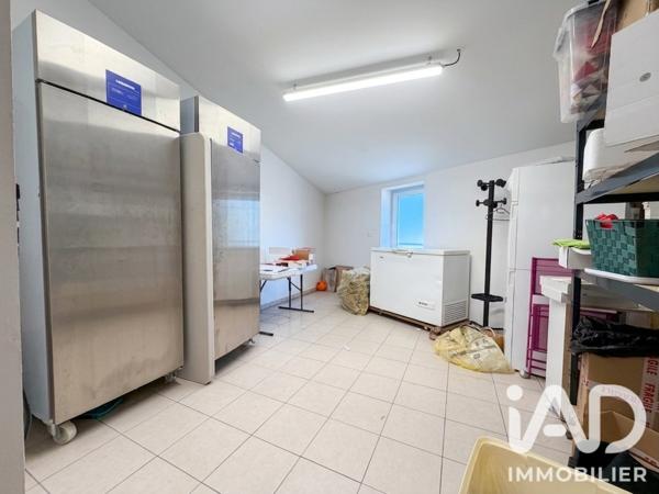 Maison à vendre 8 pièces 214 m² Gensac-la-Pallue
