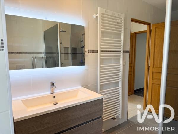 Maison à vendre 8 pièces 214 m² Gensac-la-Pallue