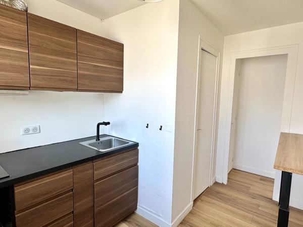 APPARTEMENT T2 47M2-LAJARRIGE-PROCHE COMMERCE-MER-LUMINEUX