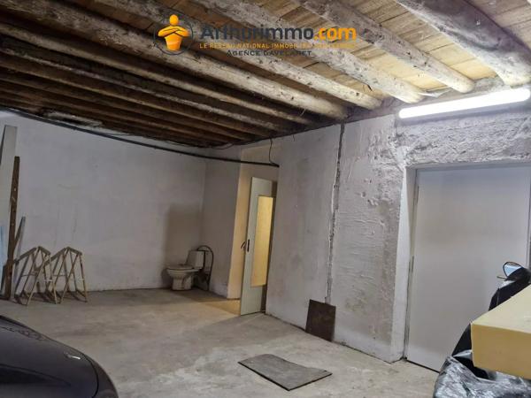 Vente                                                      Maison de village
                        
                     3 pièces                      88 m2                     à Bélesta