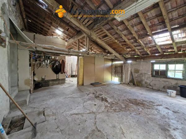 Vente                                                      Maison de village
                        
                     3 pièces                      88 m2                     à Bélesta