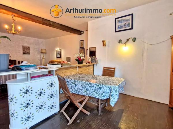 Vente                                                      Maison de village
                        
                     3 pièces                      88 m2                     à Bélesta
