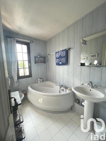 Maison 6 pièces de 102 m² à Château-Thierry (02400)