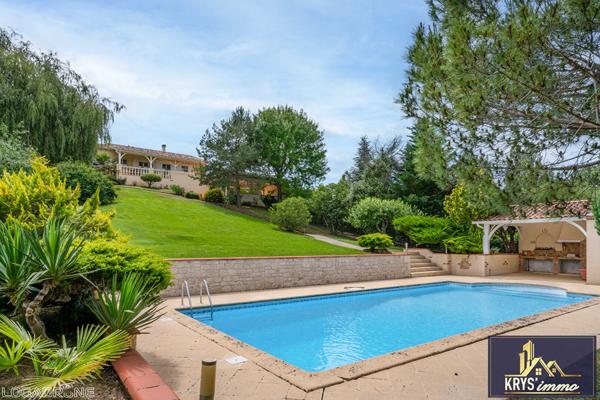 47300 VILLENEUVE SUR LOT Magnifique maison avec piscine à Villeneuve/Lot