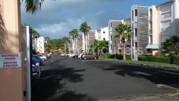 Vente Appartement54,28 m² - 3 Pièces - BAIE MAHAULT (97122)