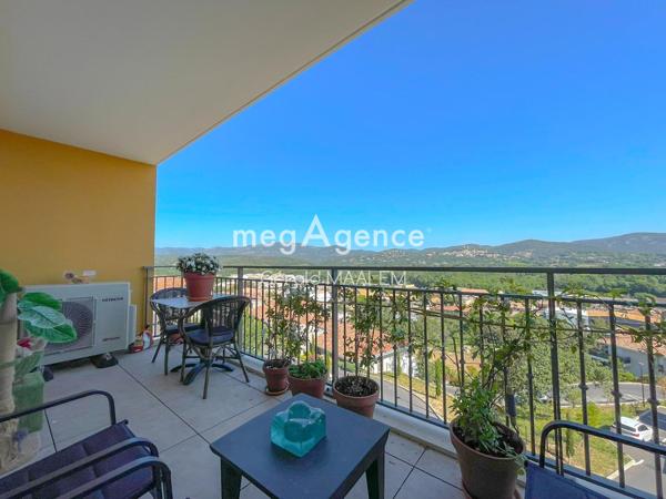 Appartement à COGOLIN, 83310 - 3 pièces 64m²