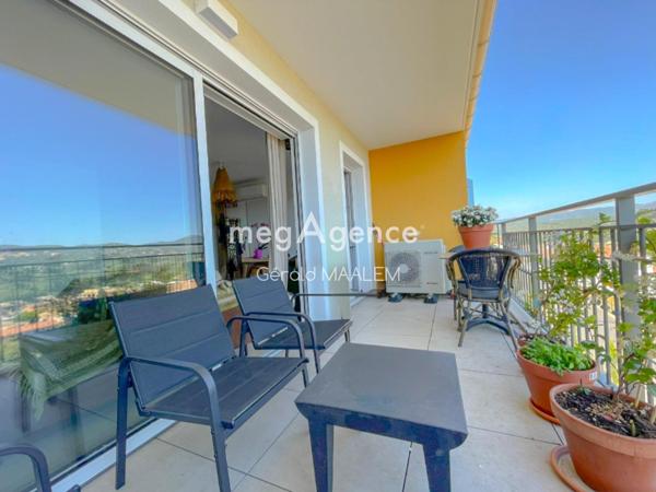 Appartement à COGOLIN, 83310 - 3 pièces 64m²
