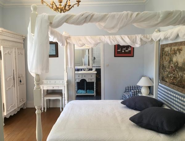 Château XVIII sur 4 Ha 50  de parc clos