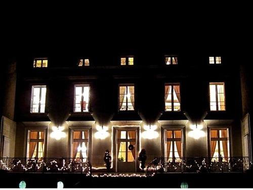 Château XVIII sur 4 Ha 50  de parc clos