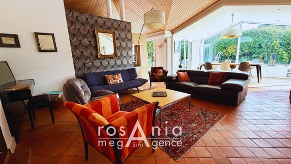 Maison à SABLES D OLONNE, 85180 - 5 pièces 170m²