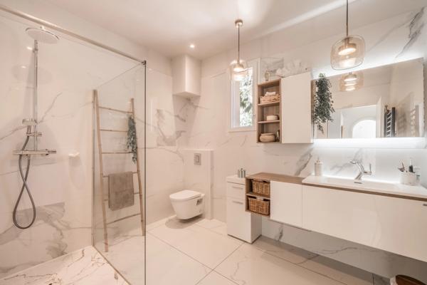 Agde. Villa 6 pièces 223 m²