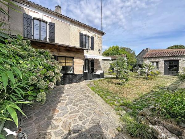 Maison à vendre 234 300 € Étouars 4 p 135 m² DPE C
