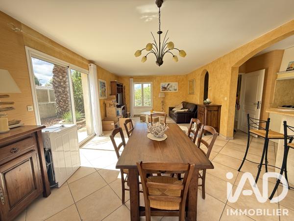 Location maison 4 pièces 115 m² Mérignac