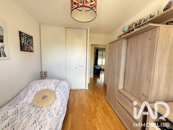 Location maison 4 pièces 115 m² Mérignac