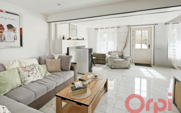 Maison à vendre    9 pièces • 250 m2 Morlac