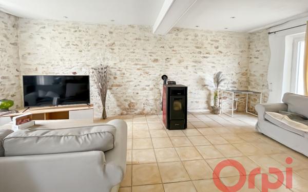 Maison à vendre    9 pièces • 250 m2 Morlac