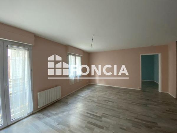 Location Appartement 2 pièces 53.87 m² - 22 RUE DES CHARRETIERS Orleans 45000