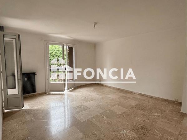 Location Appartement 4 pièces 78.13 m² - LE BRET - 1 RUE STE CATHERINE Brignoles 83170