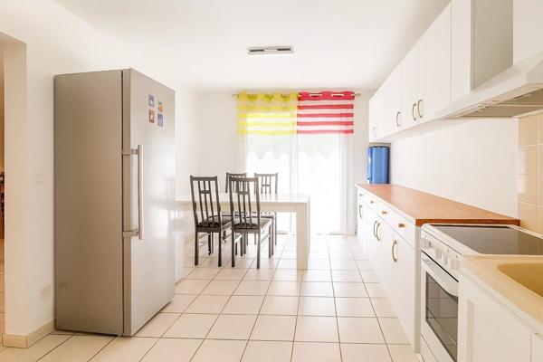 Vente Maison 4 pièces 92 m2 à Saint-Hilaire-de-Lusignan
