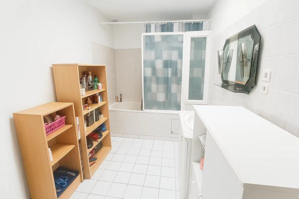 Vente Maison 4 pièces 92 m2 à Saint-Hilaire-de-Lusignan