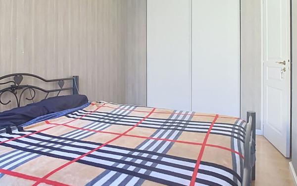 Appartement à vendre    4 pièces • 74 m2 Créteil