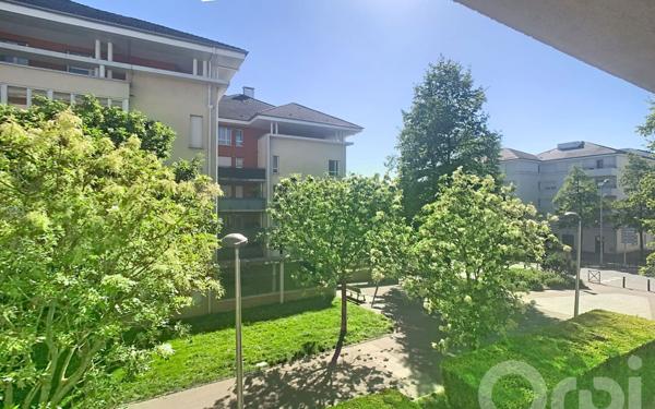 Appartement à vendre    4 pièces • 74 m2 Créteil