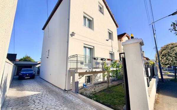 Maison à vendre    6 pièces •  Drancy