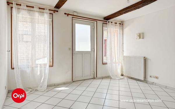 Maison à vendre    5 pièces • 76 m2 Les Andelys