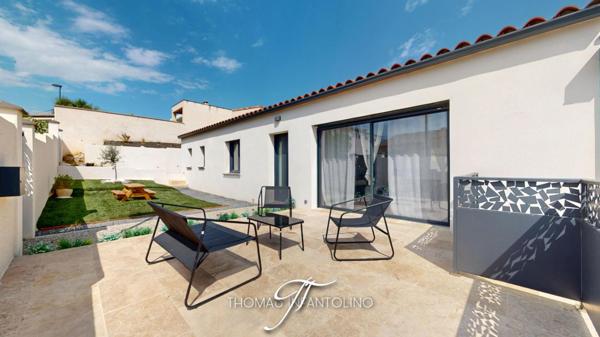 EN EXCLUSIVITE - PLAIN PIED - 3 CHAMBRES DONT UNE SUITE PARENTALE - CLIMATISATION GAINABLE - GARAGE - VUE DEGAGÉE