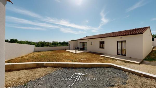EN EXCLUSIVITE - PLAIN PIED - 3 CHAMBRES DONT UNE SUITE PARENTALE - CLIMATISATION GAINABLE - GARAGE - VUE DEGAGÉE