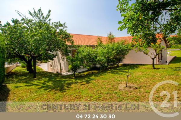 Maison à vendre  6 pièces - 120,28 m2 GENILAC - 42