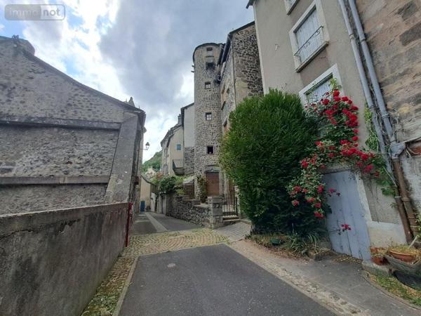 Appartement à vendre à Murat dans le Cantal (15300), ref : 044/1229