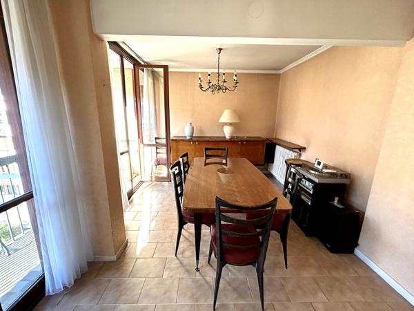 Appartement Fontaine 3 pièces 68 m2