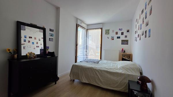 Appartement Montreuil 5 pièce(s) 99.73 m2