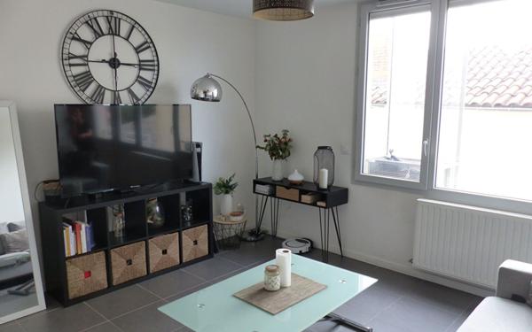 Appartement à louer    2 pièces •  Villefranche-sur-Saône