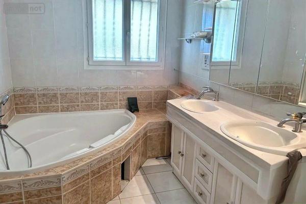 Maison à vendre à Pessac en Gironde (33600), ref : 013/349