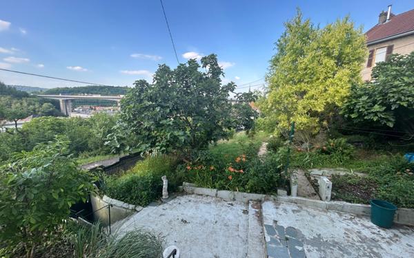 Maison à vendre    5 pièces •  Hayange