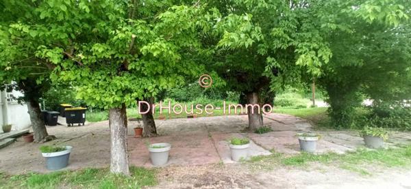 Commerce à vendre 15 pièces de 450 m²