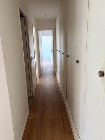 Location                                                      Appartement
                        
                     3 pièces                      69 m2                     à Décines-Charpieu