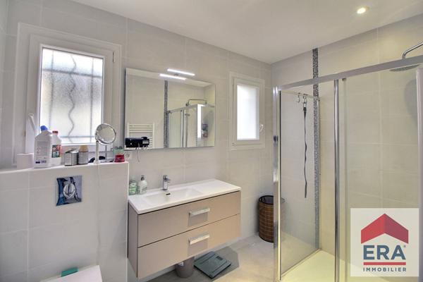 Maison spacieuse Donzère