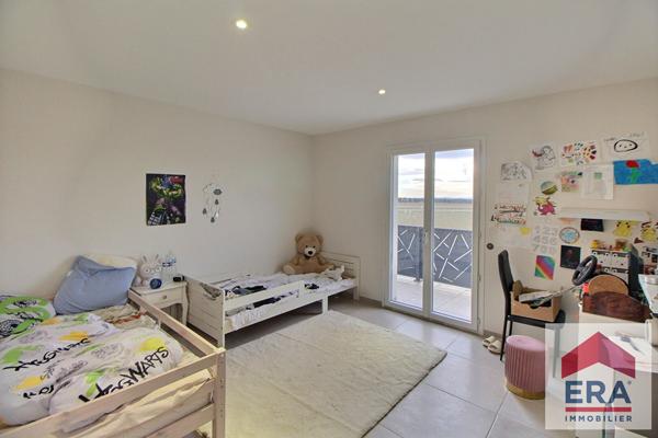 Maison spacieuse Donzère