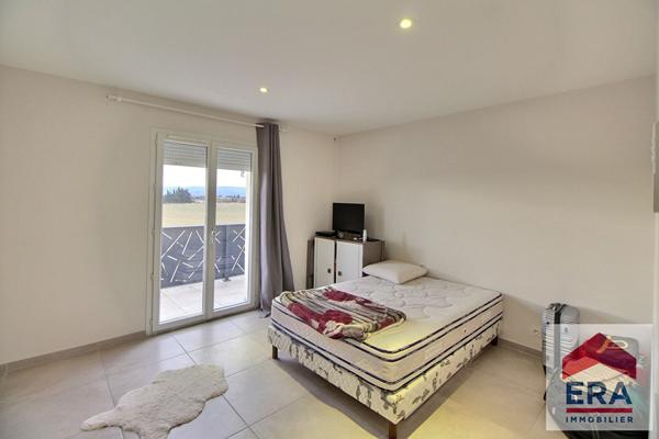 Maison spacieuse Donzère